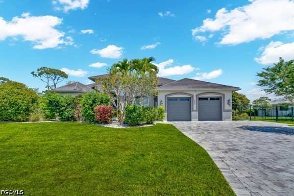 4 bedroom SingleFamilyResidence at 1221 SW 19th Ln, Palmetto Pines Country Club, Cape Coral — photo 1