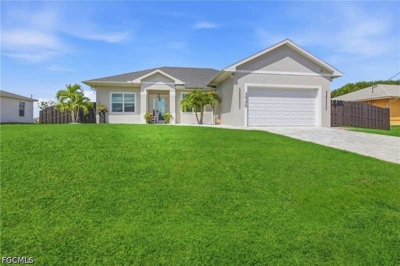 3 bedroom SingleFamilyResidence at 3046 NW 2nd Pl, Cape Coral, Cape Coral — photo 1