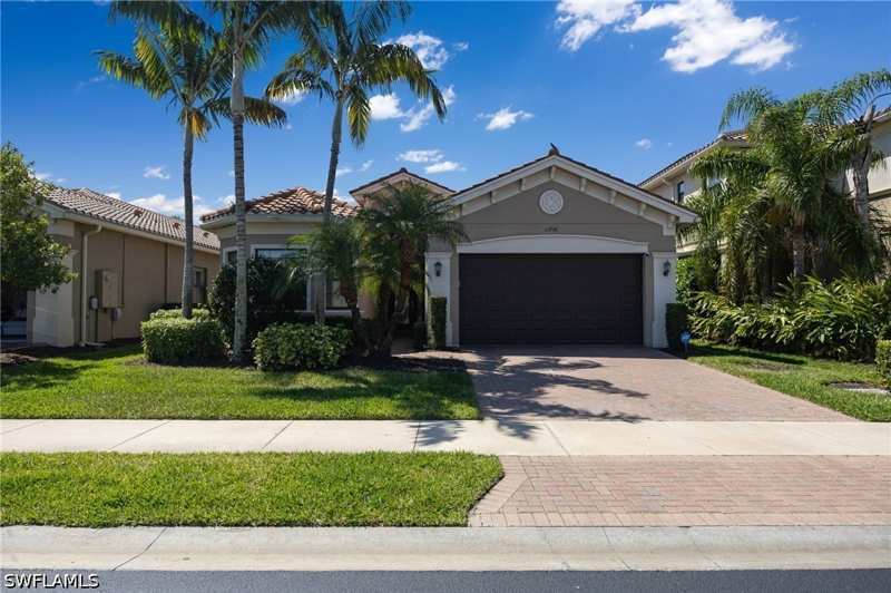 4 bedroom SingleFamilyResidence at 13736 Luna Dr, Marbella Isles, Naples — photo 1