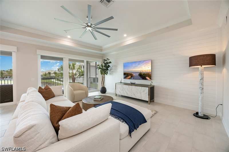 3 bedroom Condominium at 183 Indies Dr E 202, Antilles, Naples — photo 1