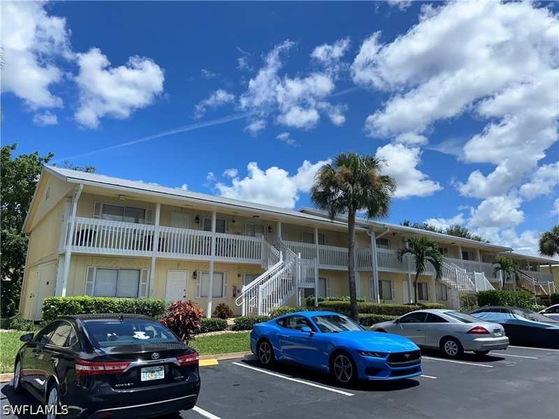 2 bedroom Condominium at 4605 Bayshore Dr G2, Abaco Bay, Naples — photo 1