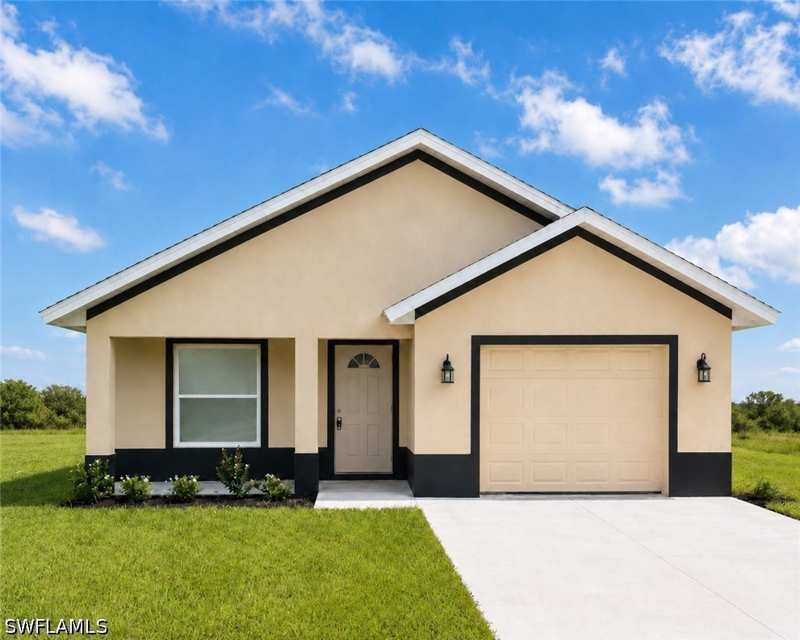 3 bedroom SingleFamilyResidence at 2603 Lafayette St, Fort Myers, Fort Myers — photo 1
