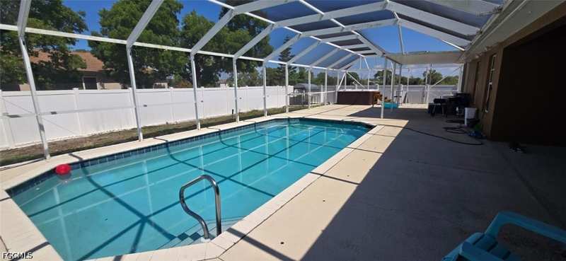 3 bedroom SingleFamilyResidence at 4312 NW 36th Ave, Cape Coral, Cape Coral — photo 1