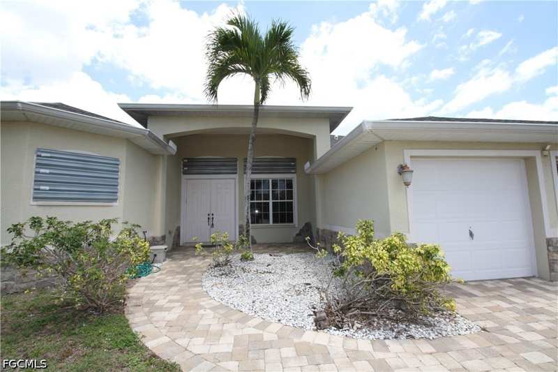 3 bedroom SingleFamilyResidence at 4213 SW 14th Pl, Cape Coral, Cape Coral — photo 1