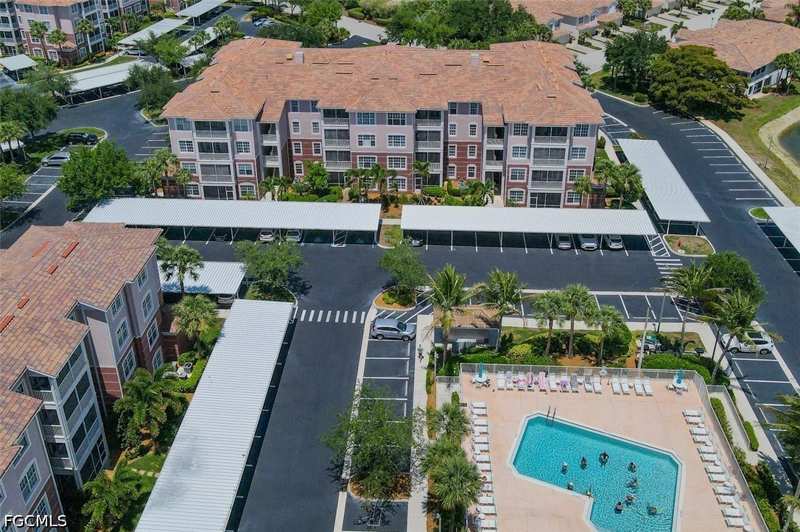 3 bedroom Condominium at 11700 Pasetto Ln 308, Royal Pointe, Fort Myers — photo 1