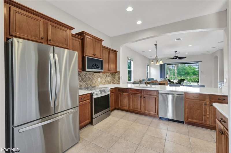3 bedroom SingleFamilyResidence at 13055 Simsbury Ter, Somerset, Fort Myers — photo 1