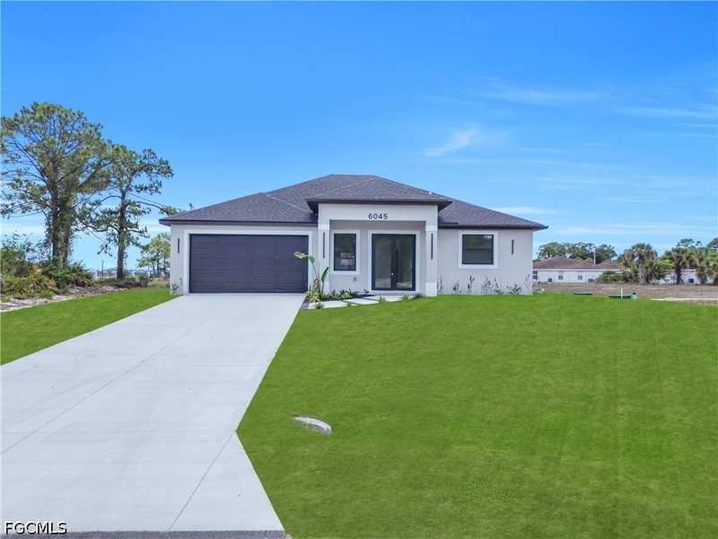3 bedroom SingleFamilyResidence at 6045 Kumquat Cir, Port Labelle, Labelle — photo 1