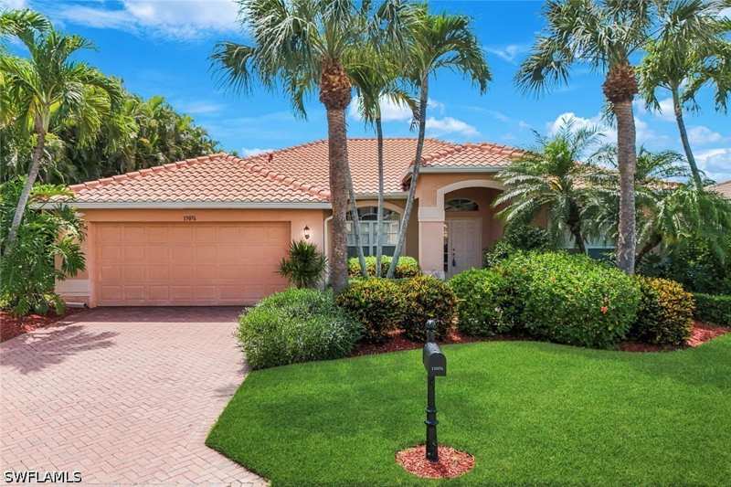 4 bedroom SingleFamilyResidence at 15076 Balmoral Loop, Colonial Pointe, Fort Myers — photo 1