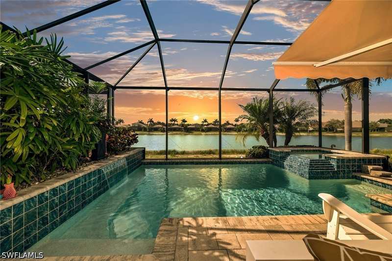 2 bedroom Attached at 14815 Edgewater Cir, Coral Harbor, Naples — photo 1