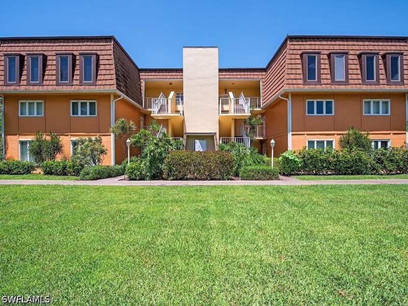 2 bedroom Condominium at 1840 Bald Eagle Dr 405C, Naples Bath And Tennis Club, Naples — photo 1