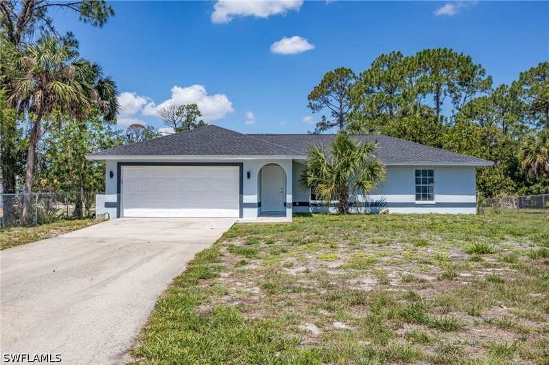 3 bedroom SingleFamilyResidence at 841 8th St SE, Golden Gate Estates, Naples — photo 1