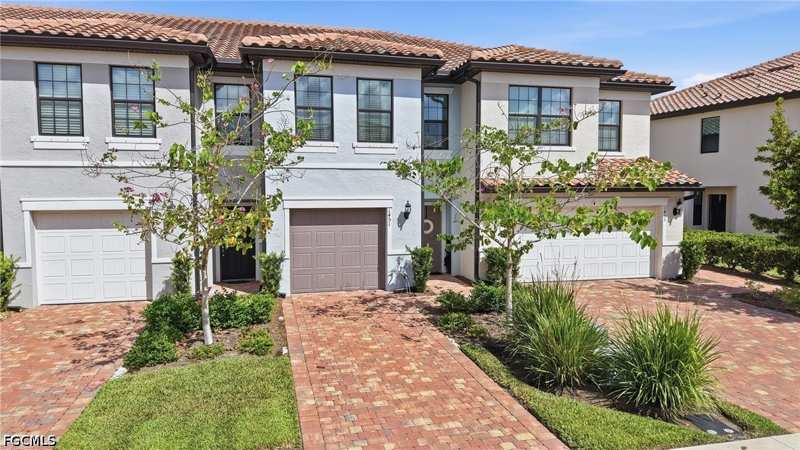 3 bedroom Townhouse at 1451 Weeping Willow Ct, Sawgrass At Coral Lakes, Cape Coral — photo 1