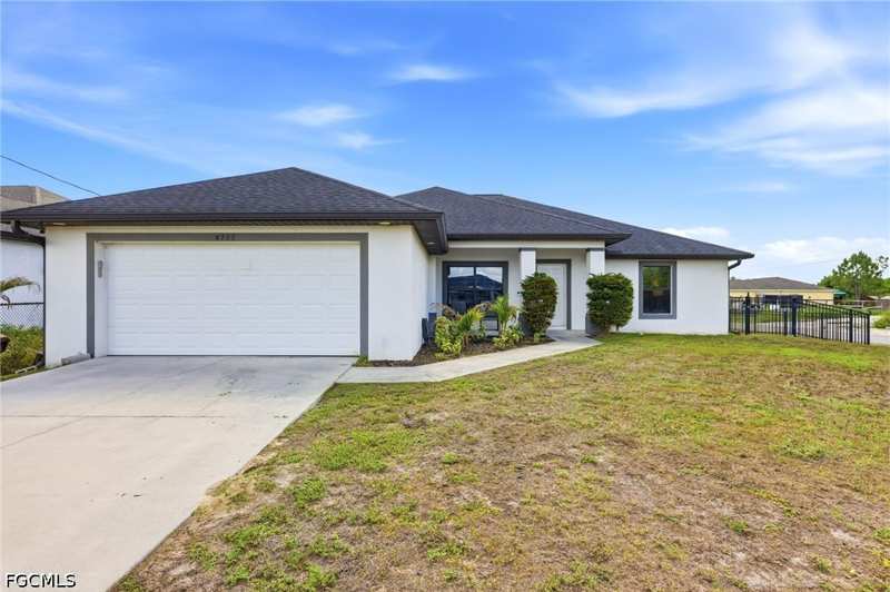 4 bedroom SingleFamilyResidence at 4705 Dora Ave S, Lehigh Acres, Lehigh Acres — photo 1