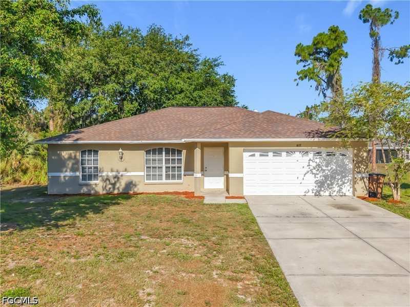 3 bedroom SingleFamilyResidence at 6117 Kramer Ave, Buckingham, Fort Myers — photo 1