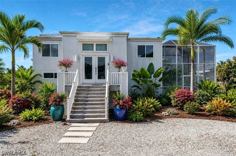 4 bedroom SingleFamilyResidence at 4044 62nd Ave NE, Golden Gate Estates, Naples — photo 1