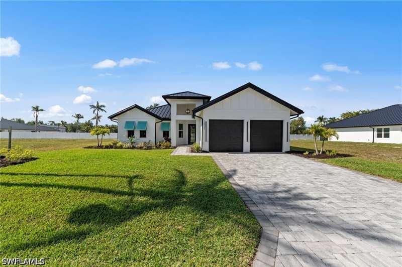 3 bedroom SingleFamilyResidence at 12337 Sweet Kiwi Ln, Fort Myers, Fort Myers — photo 1