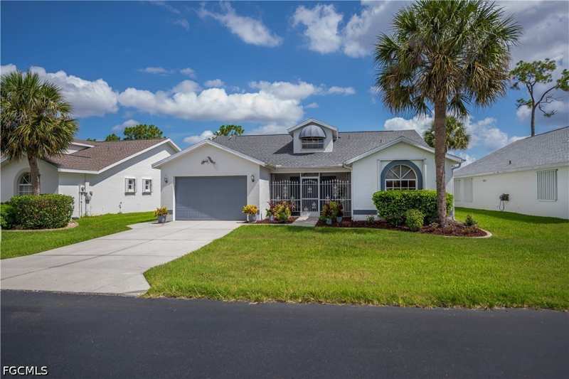 2 bedroom SingleFamilyResidence at 3289 Clubview Dr, Sabal Springs Golf And Racquet Club, North Fort Myers — photo 1