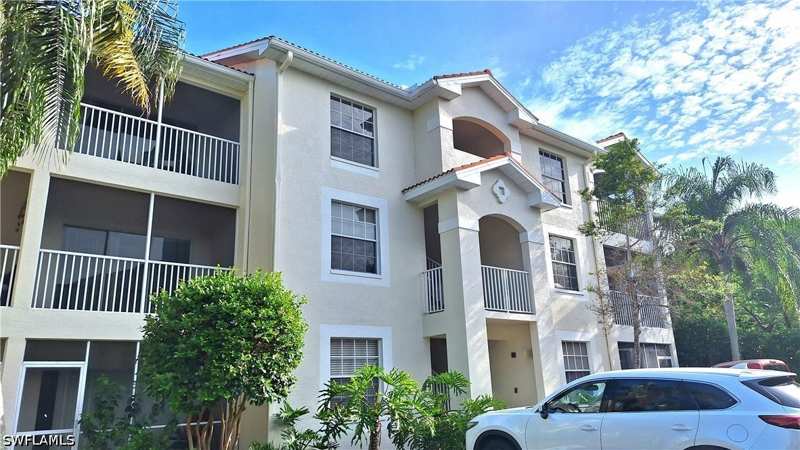1 bedroom Condominium at 4645 Saint Croix Ln 1324, St Croix, Naples — photo 1