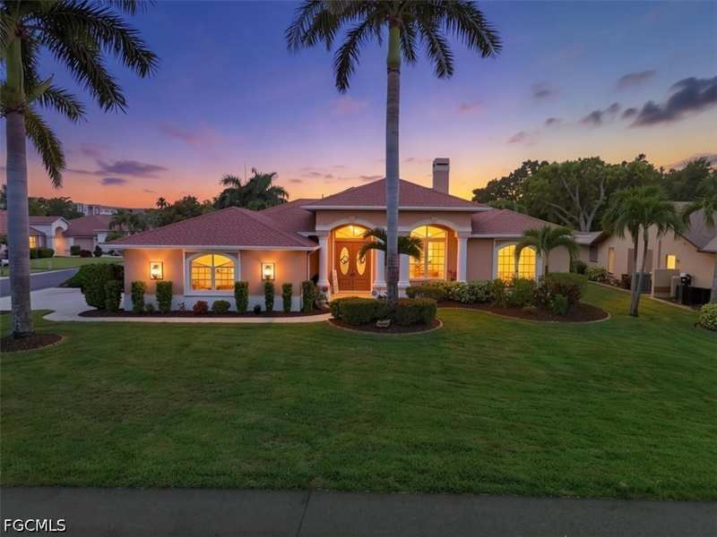 3 bedroom SingleFamilyResidence at 14760 Royal Oak Ct, Swan Lake South, Fort Myers — photo 1