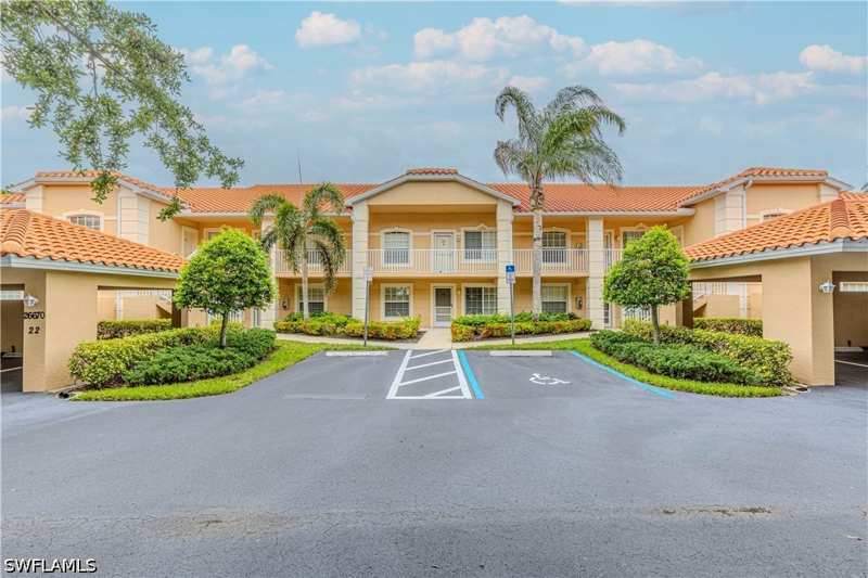 2 bedroom Condominium at 26670 Rosewood Pointe Dr 201, Gardens At Bermuda Links, Bonita Springs — photo 1