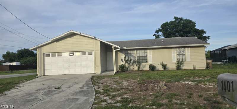 3 bedroom SingleFamilyResidence at 1401 Yvonne Ave S, Lehigh Acres, Lehigh Acres — photo 1