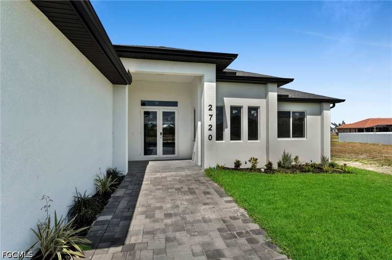 3 bedroom SingleFamilyResidence at 2720 NW 41st Ave, Cape Coral, Cape Coral — photo 1