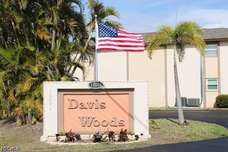1 bedroom Condominium at 16881 Davis Rd 712, Davis Woods Condominium, Fort Myers — photo 1
