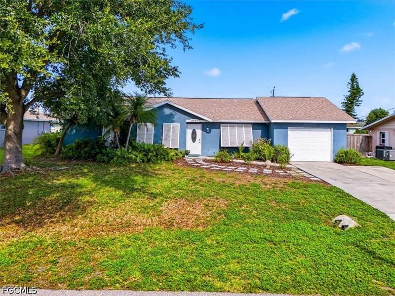 3 bedroom SingleFamilyResidence at 4422 SW 1st Ave, Cape Coral, Cape Coral — photo 1