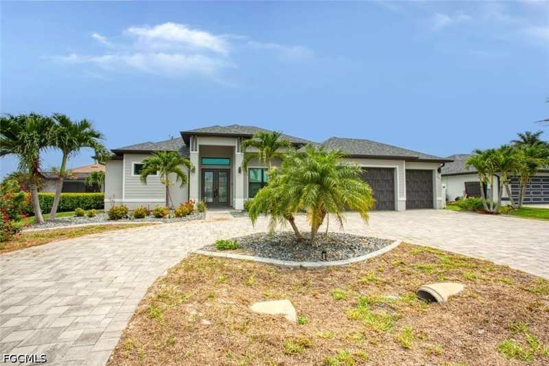 3 bedroom SingleFamilyResidence at 1521 SW 43rd Ln, Cape Coral, Cape Coral — photo 1