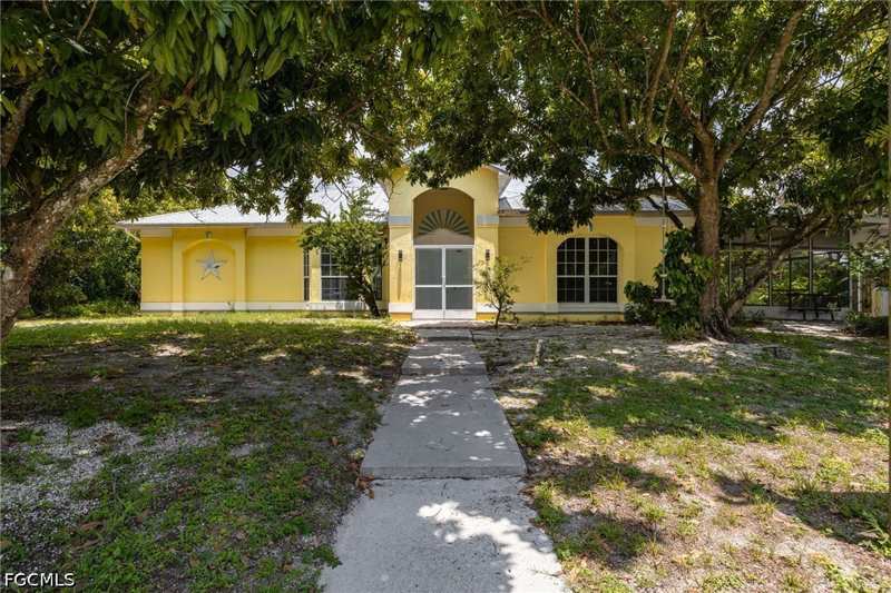 4 bedroom SingleFamilyResidence at 4925 Skates Cir, Buckingham, Fort Myers — photo 1
