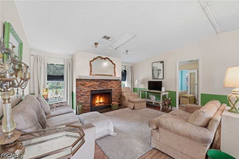 3 bedroom ManufacturedHome at 7962 Bartholomew Dr, Suncoast Estate, North Fort Myers — photo 1