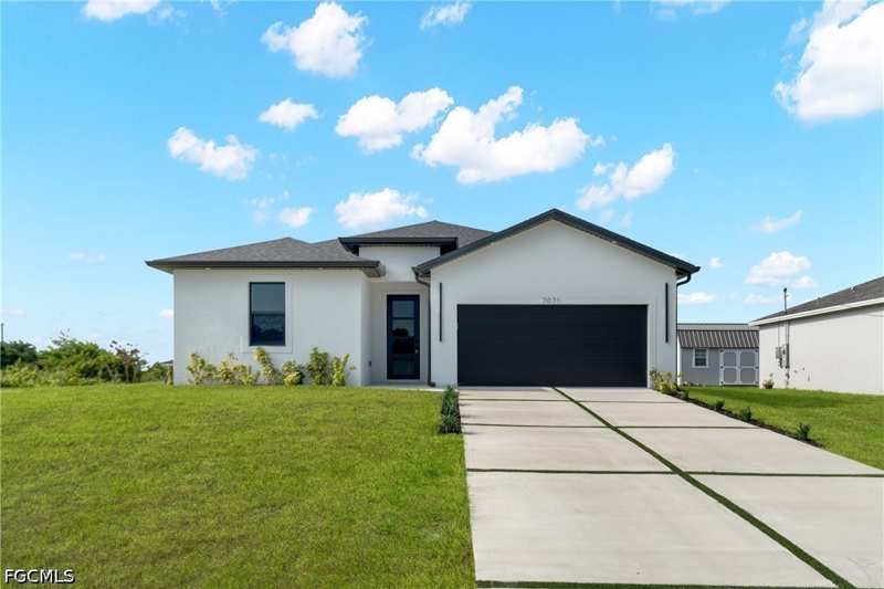 3 bedroom SingleFamilyResidence at 7071 Tide Cir, Port Labelle, Labelle — photo 1