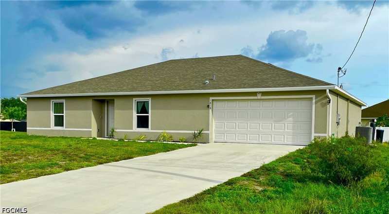 4 bedroom SingleFamilyResidence at 1818 NE 21st St, Cape Coral, Cape Coral — photo 1