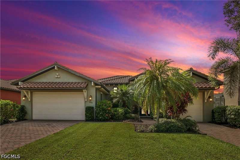 3 bedroom SingleFamilyResidence at 10100 Belcrest Blvd, Hampton Park, Fort Myers — photo 1
