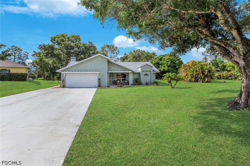 3 bedroom SingleFamilyResidence at 17845 Chesterfield Rd, Colonial Pines, North Fort Myers — photo 1