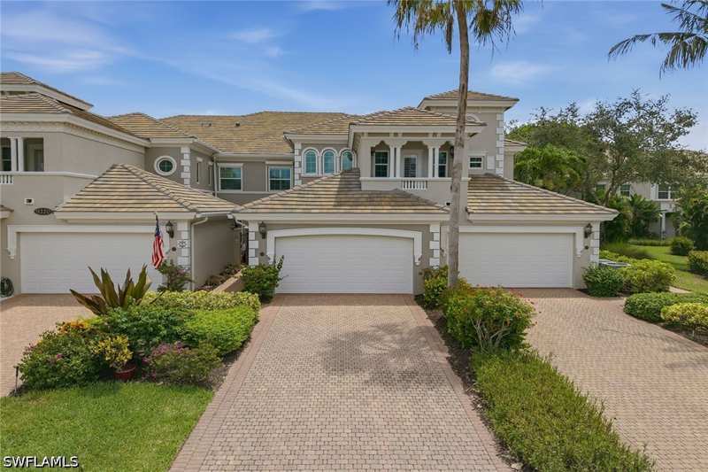 3 bedroom Condominium at 9270 Campanile Cir 204, Varenna, Naples — photo 1