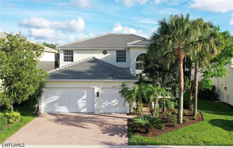 4 bedroom SingleFamilyResidence at 2292 Guadelupe Dr, Saturnia Lakes, Naples — photo 1