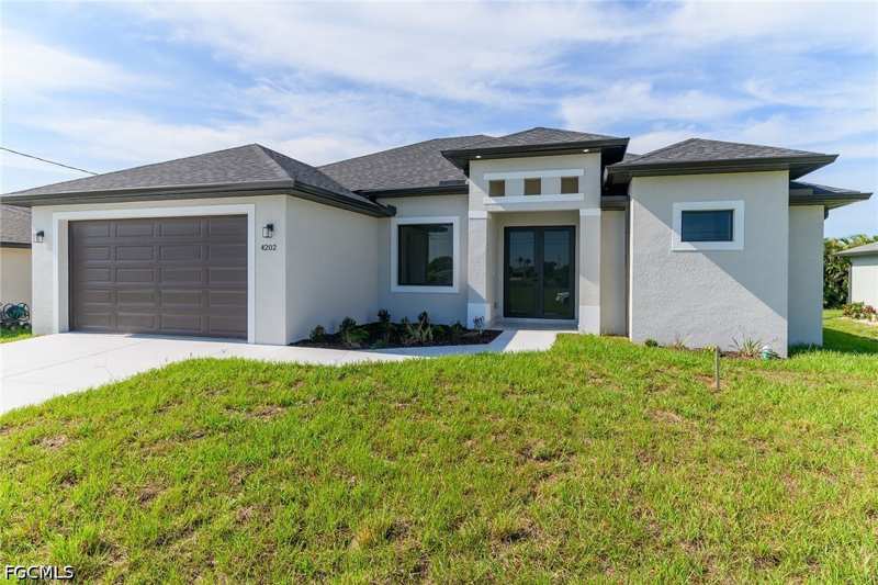 4 bedroom SingleFamilyResidence at 4202 NW 33rd St, Cape Coral, Cape Coral — photo 1