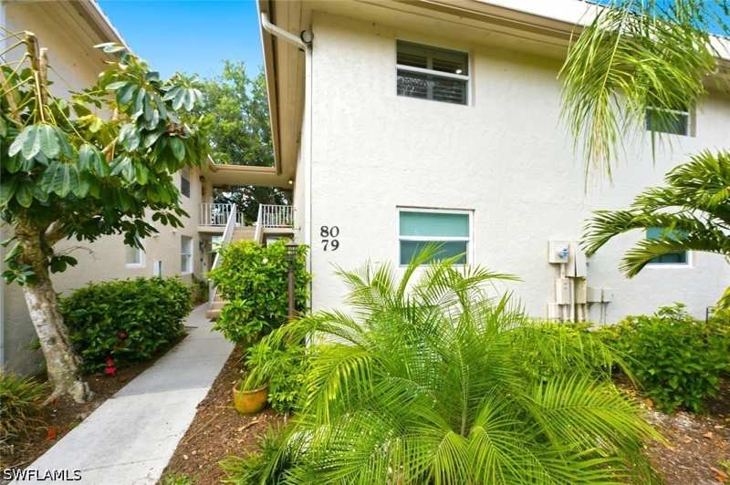 2 bedroom Condominium at 1549 Sandpiper St 80, Royal Bay Villas, Naples — photo 1