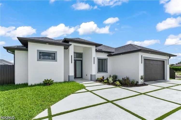 4 bedroom SingleFamilyResidence at 1809 SW Trafalgar Pkwy, Cape Coral, Cape Coral — photo 1