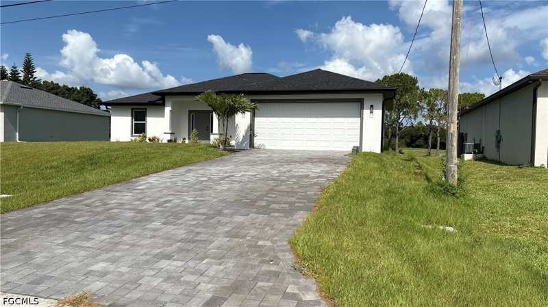 4 bedroom SingleFamilyResidence at 1534 NW 25th Ave, Cape Coral, Cape Coral — photo 1