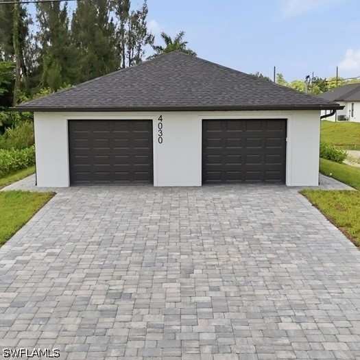 4 bedroom SingleFamilyResidence at 4030 Washington Ave, Delay Park, Fort Myers — photo 1
