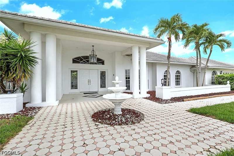 3 bedroom SingleFamilyResidence at 4403 SE 11th Pl, Cape Coral, Cape Coral — photo 1