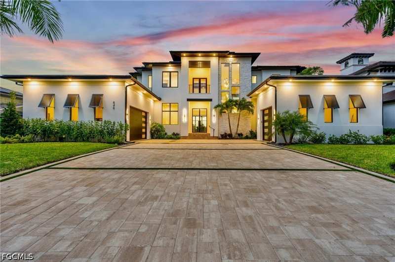 4 bedroom SingleFamilyResidence at 846 Cypress Lake Cir, Town And River, Fort Myers — photo 1
