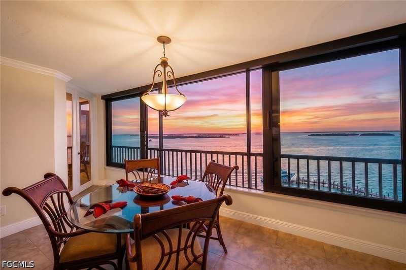 2 bedroom Condominium at 15031 Punta Rassa Rd 1105, Punta Rassa, Fort Myers — photo 1