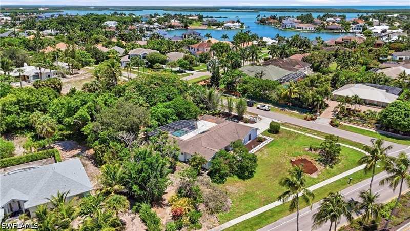 4 bedroom SingleFamilyResidence at 799 S Barfield Dr, Caxambas, Marco Island — photo 1