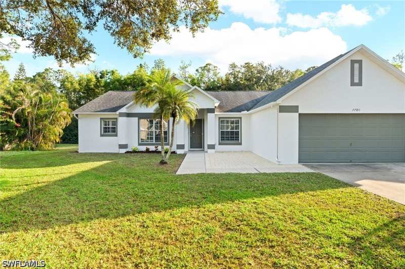 3 bedroom SingleFamilyResidence at 7780 Scarlet Ct, Plantation, Naples — photo 1