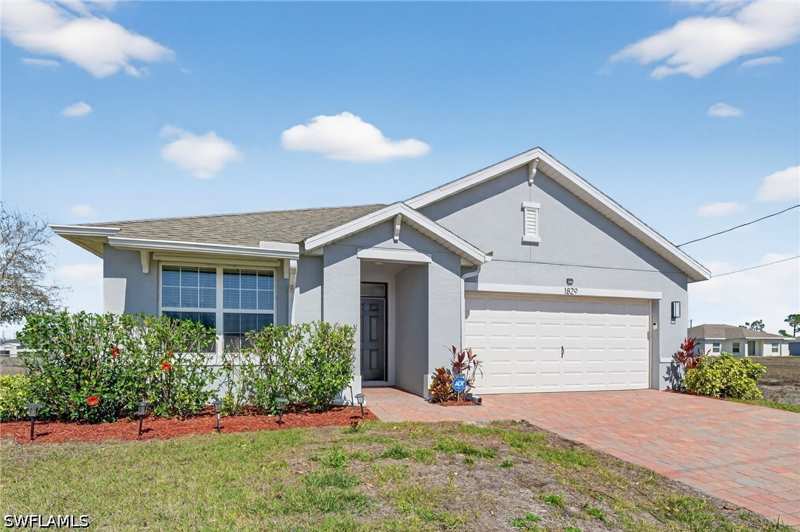 3 bedroom SingleFamilyResidence at 1829 NW 15th St, Cape Coral, Cape Coral — photo 1
