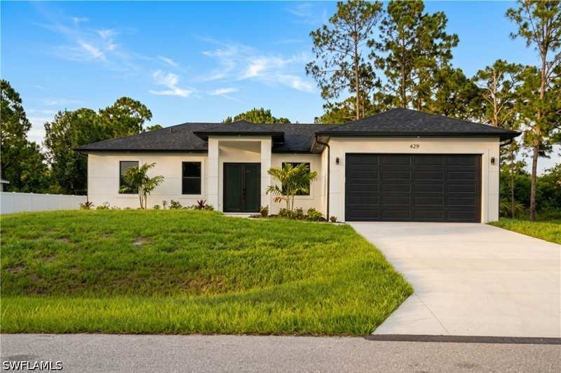 3 bedroom SingleFamilyResidence at 429 Gray Ave S, Lehigh Acres, Lehigh Acres — photo 1