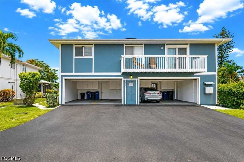 2 bedroom Condominium at 5837 Queen Elizabeth Way 3, Provincetown, Fort Myers — photo 1